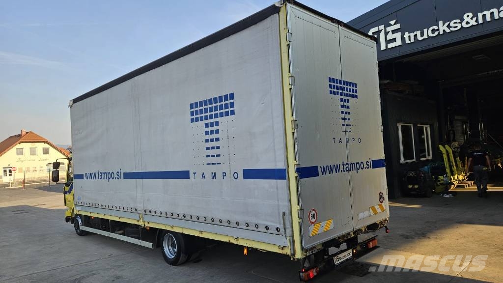 Renault 190 4x2 stake body - tarpaulin - spring Curtainsider trucks