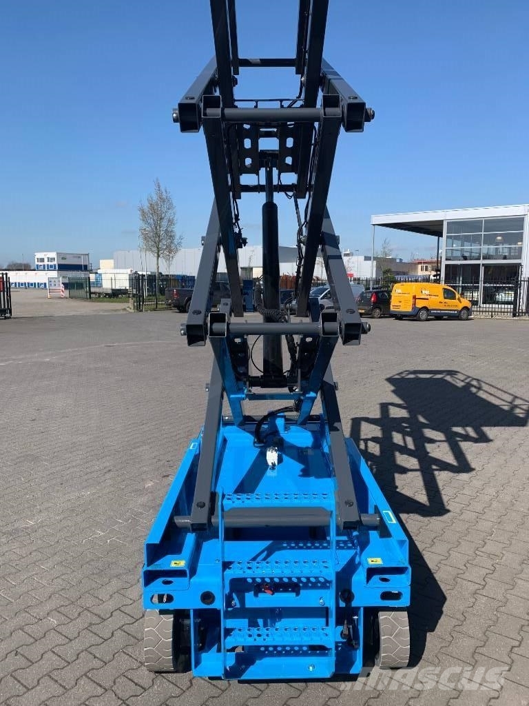 Sinoboom GN2746E رافعات مقصية الشكل