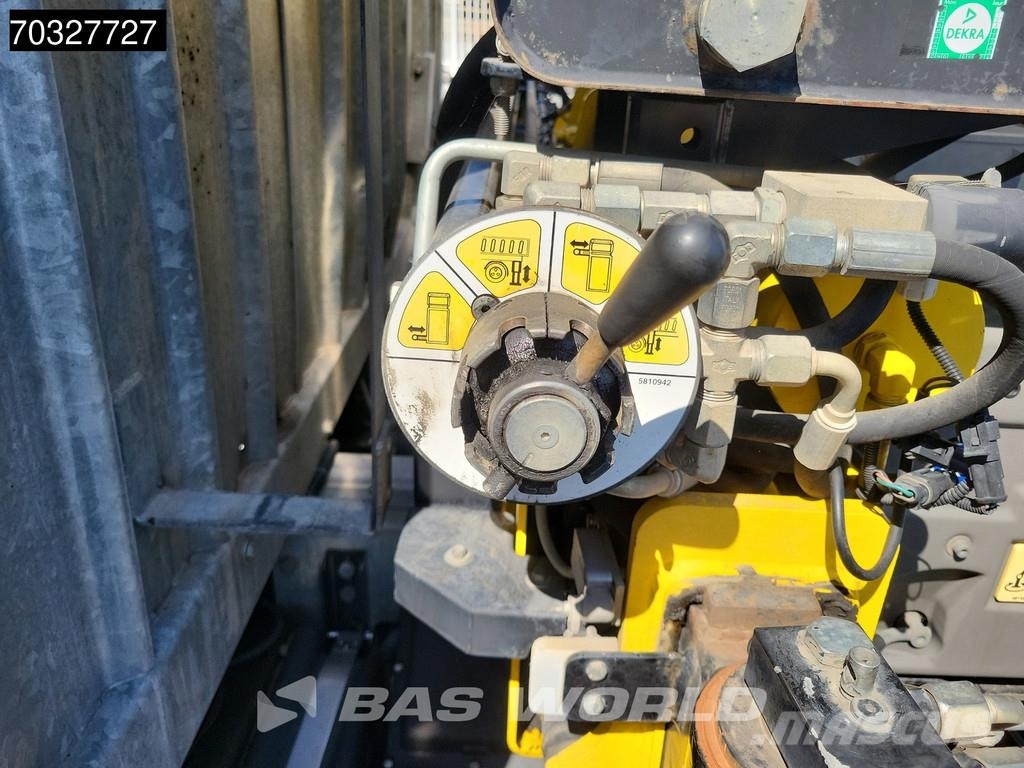 Iveco Eurocargo 180E250 4X2 HYVA HB.150XE3 Kran Crane Au Camiones plataforma