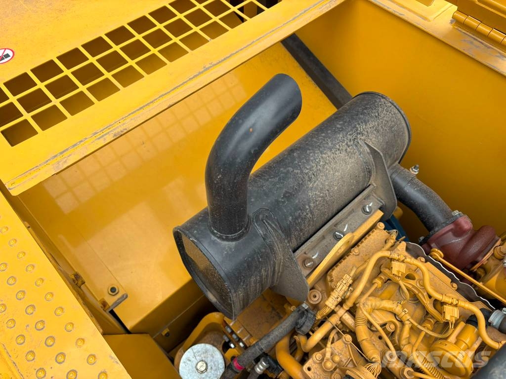 CAT 321 (New / Non CE + EPA) Bagri goseničarji