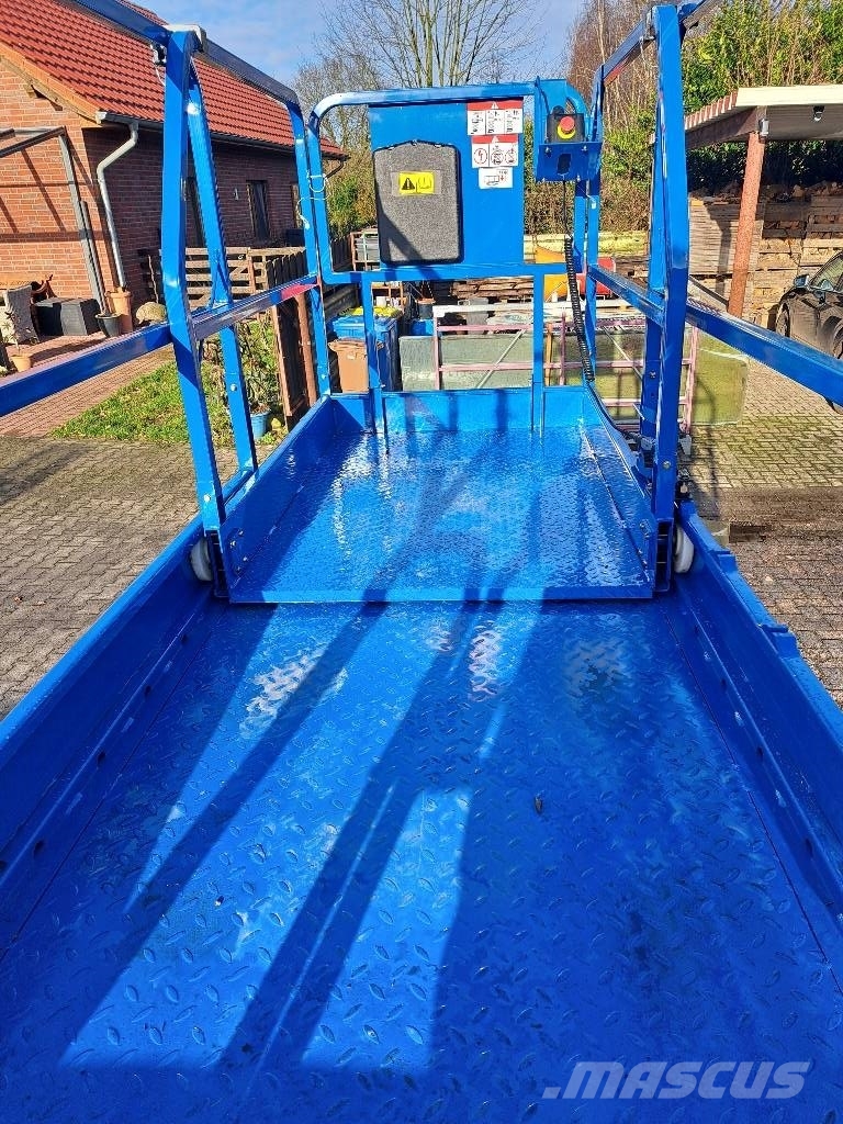 Henry Industiemaschinen Capri 10-12 Scissor lifts