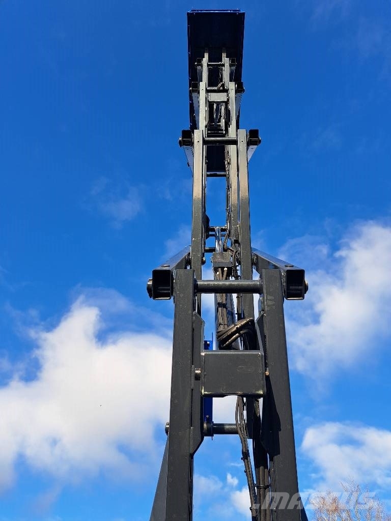 Henry Industiemaschinen Capri 10-12 Scissor lifts