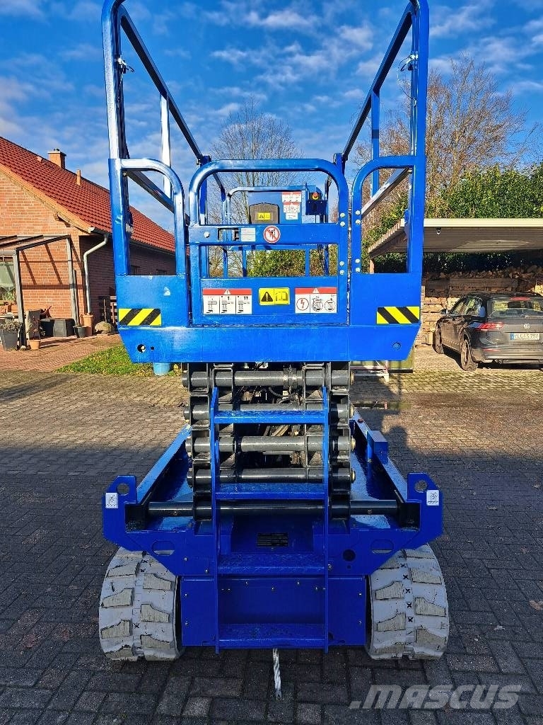 Henry Industiemaschinen Capri 10-12 Scissor lifts
