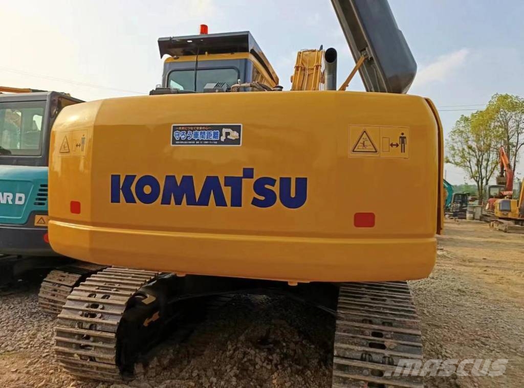Komatsu PC160 حفارات زحافة