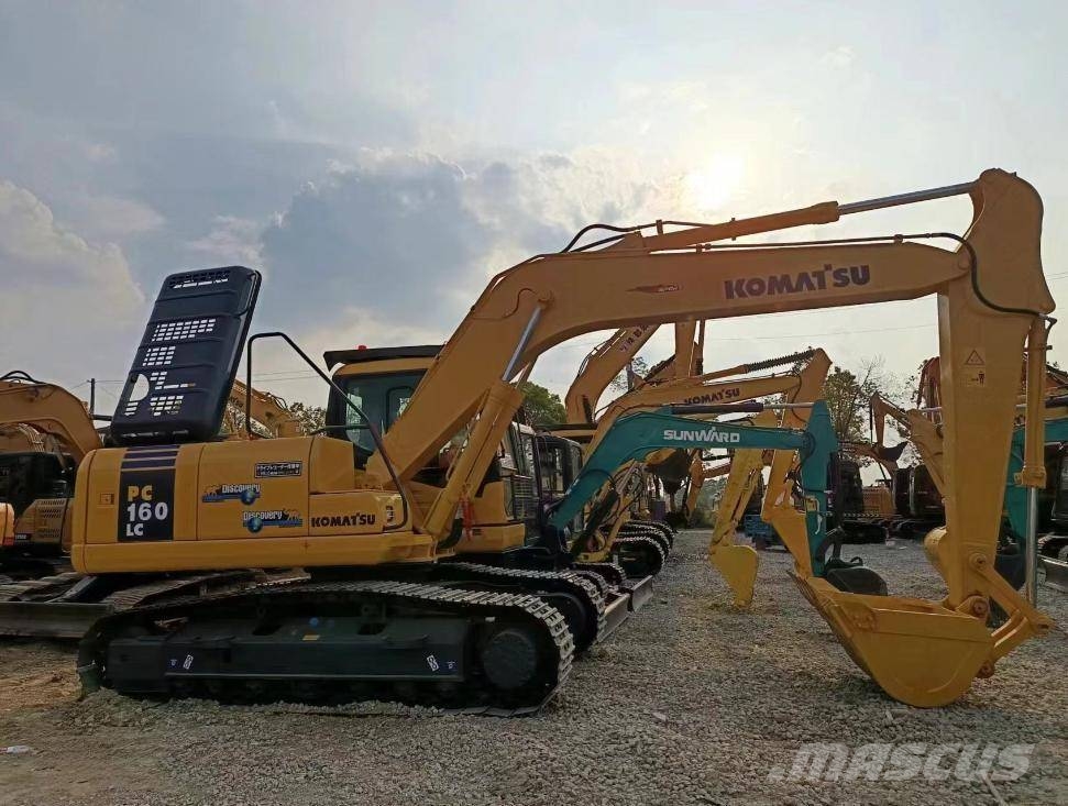 Komatsu PC160 حفارات زحافة