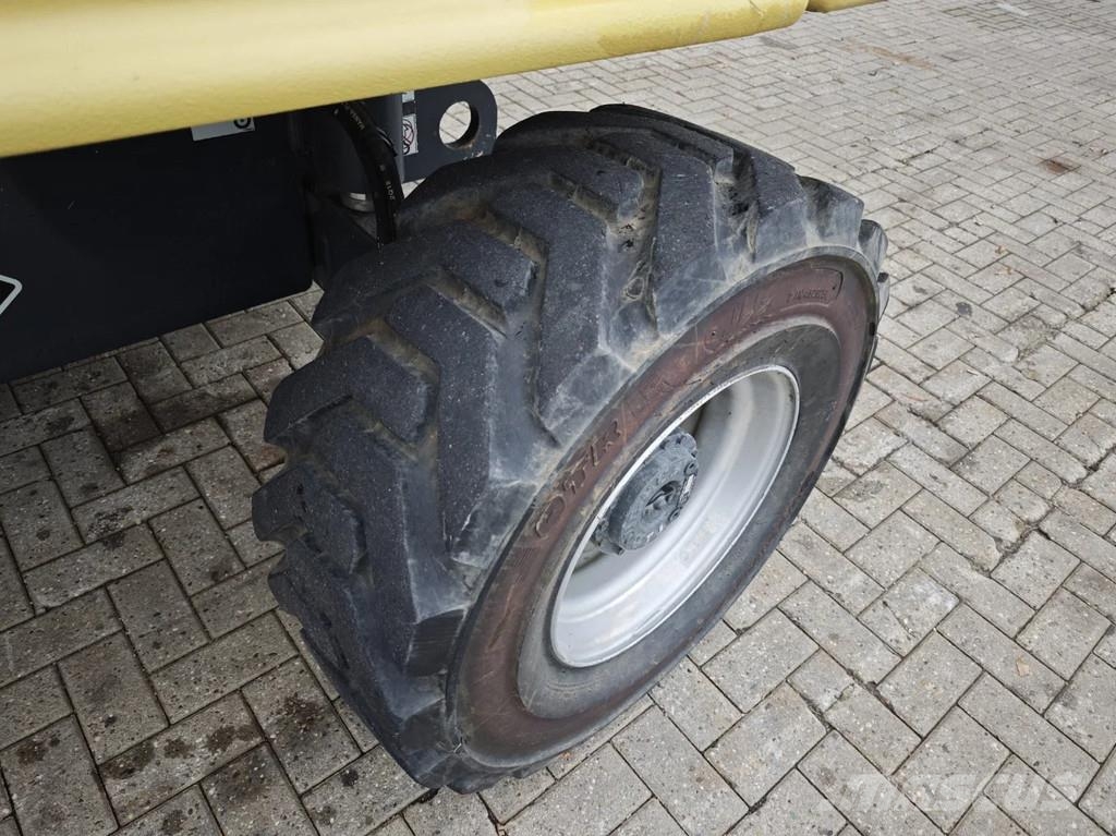 JLG 460 SJ Teleskopiskie pacēlāji