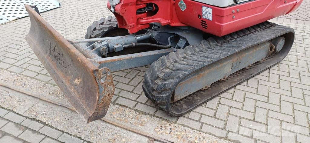 Takeuchi TB235 Minigravere <7t