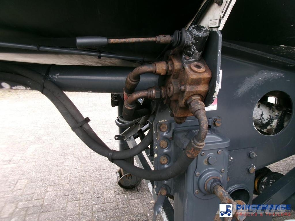 Lakeland Fuel tank alu 42.8 m3 / 6 comp + pump Cisternové návěsy