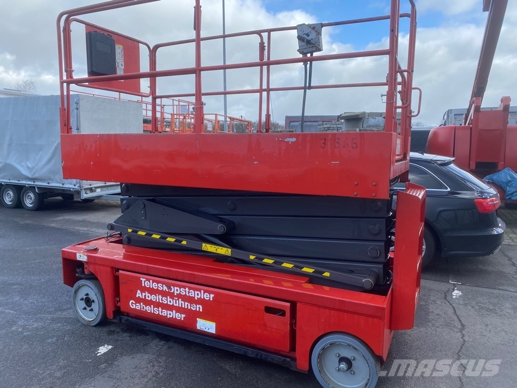 Manitou 100 XEL Škarjaste dvižne ploščadi