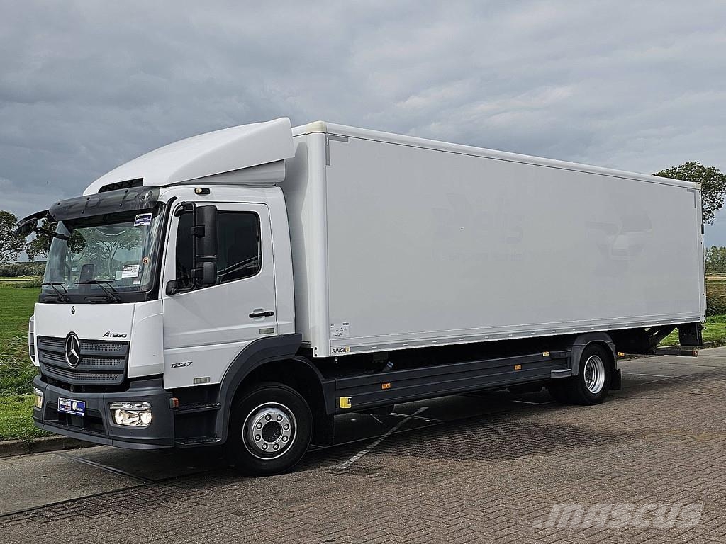 Mercedes-Benz ATEGO 1227 LIFT AIRCO Bakwagens met gesloten opbouw