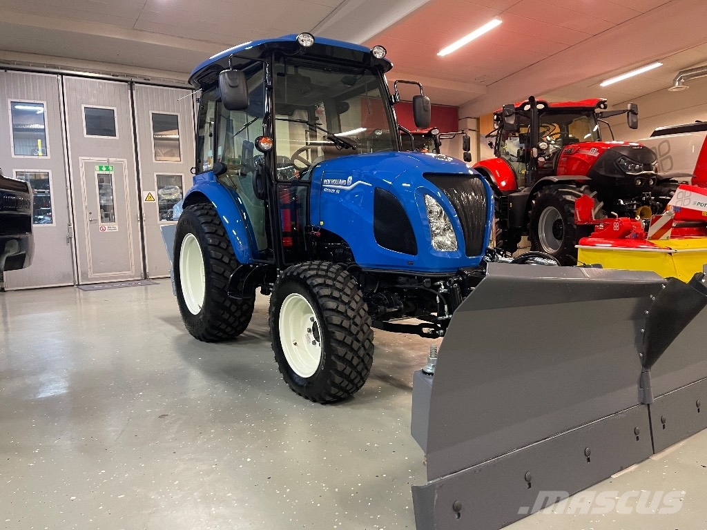 New Holland Boomer 55 ny med v-plog & sandspridare 트랙터