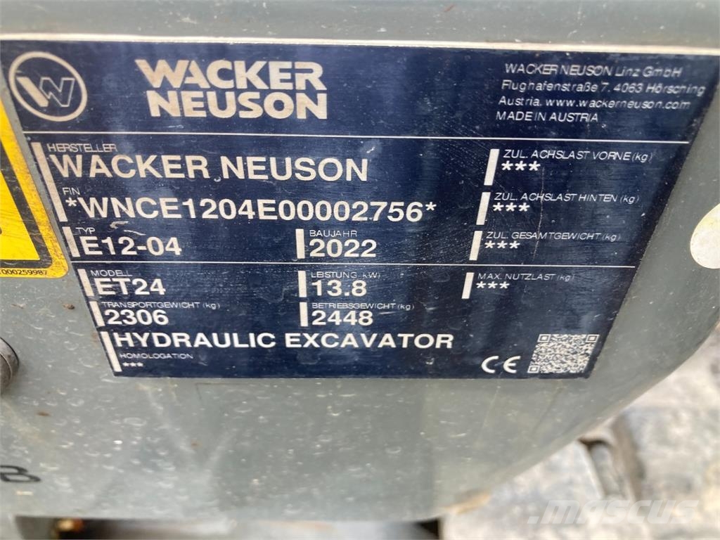 Wacker Neuson ET24 Mini bagri <7t