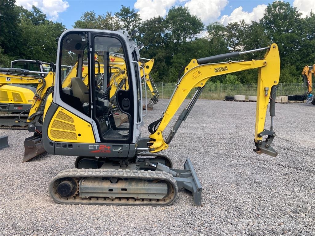 Wacker Neuson ET24 Mini bagri <7t