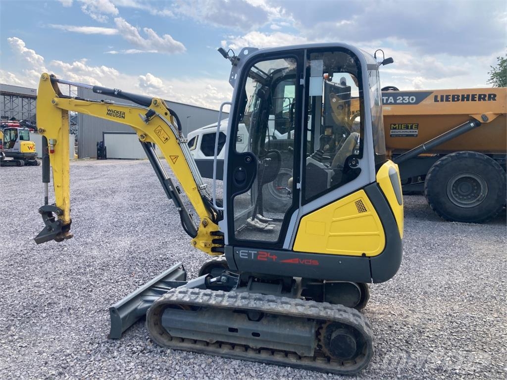 Wacker Neuson ET24 Mini bagri <7t