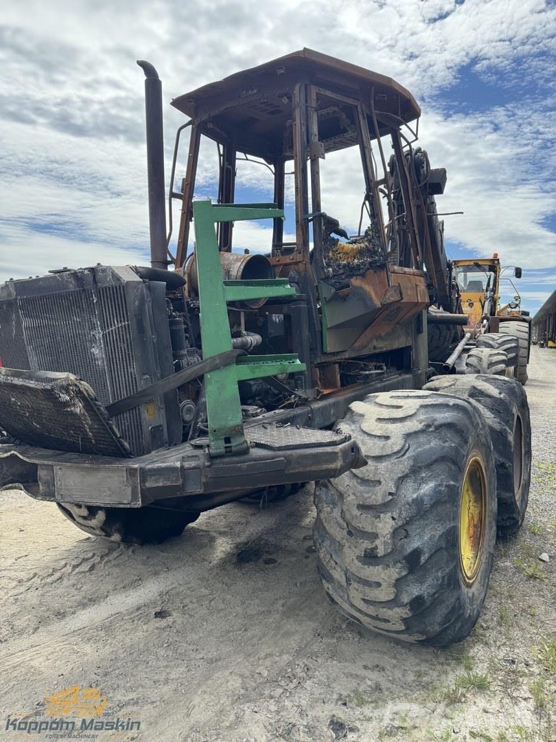 John Deere 1490d Demonteras/Spare parts Forwarder