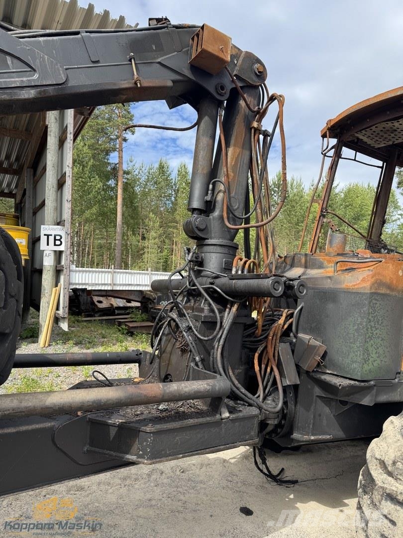 John Deere 1490d Demonteras/Spare parts Forwarder