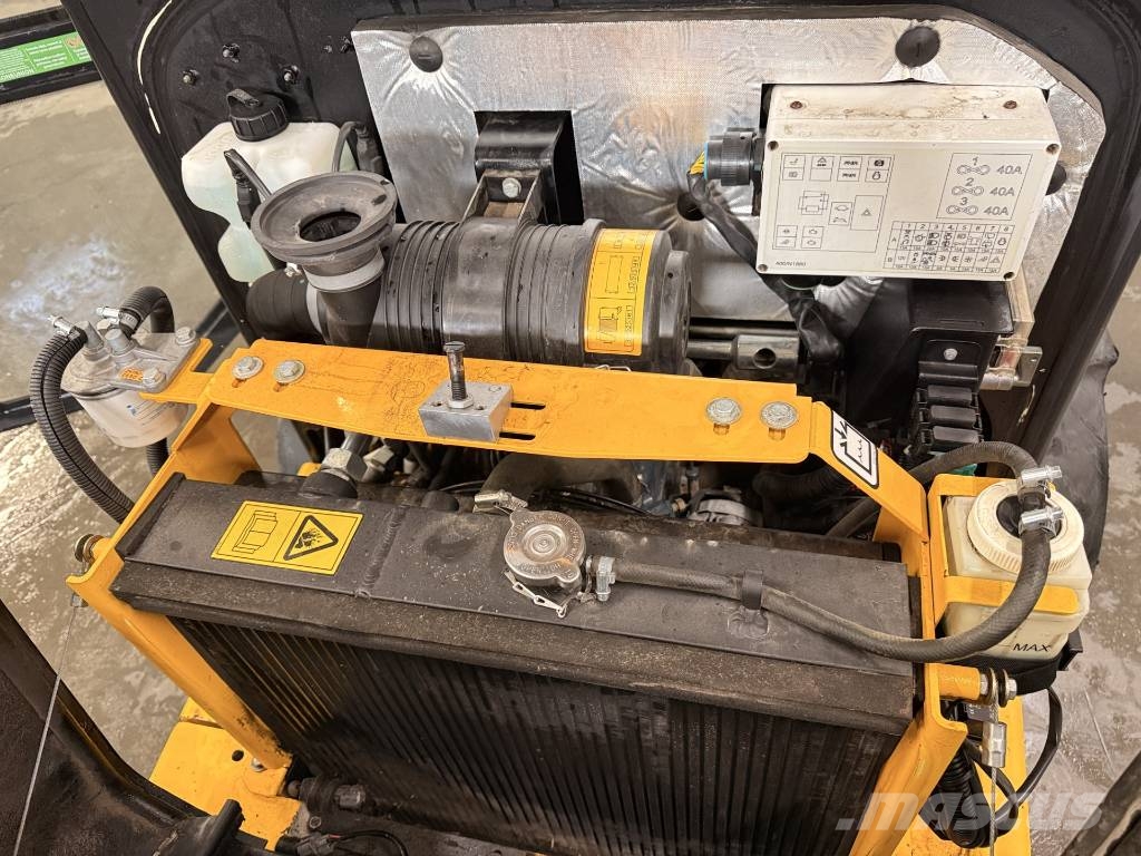 JCB 403 4x4 Vaihdossa käy kaikki Φορτωτές με λάστιχα (Τροχοφόροι)
