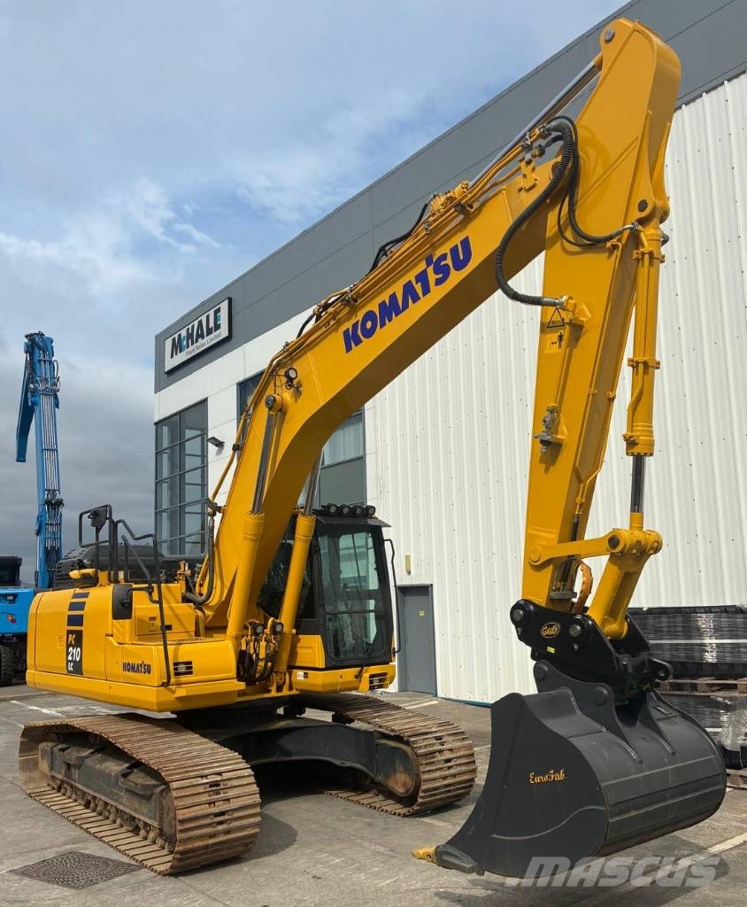 Komatsu PC210LC-11 Excavadoras sobre orugas