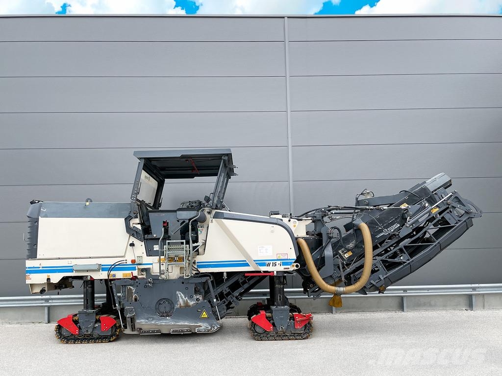 Wirtgen W 150 Asphalt cold milling machines