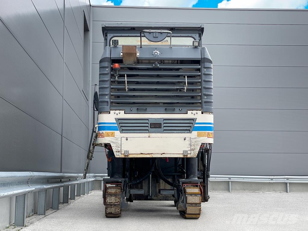 Wirtgen W 150 Asphalt cold milling machines