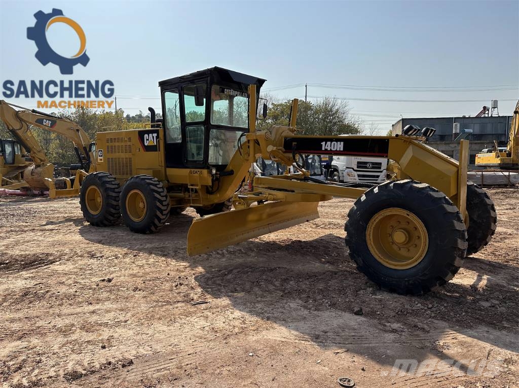 CAT 140H Gréderek
