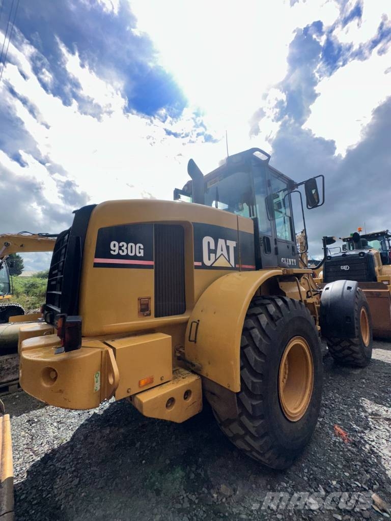 CAT 930 G Gumikerekes homlokrakodók