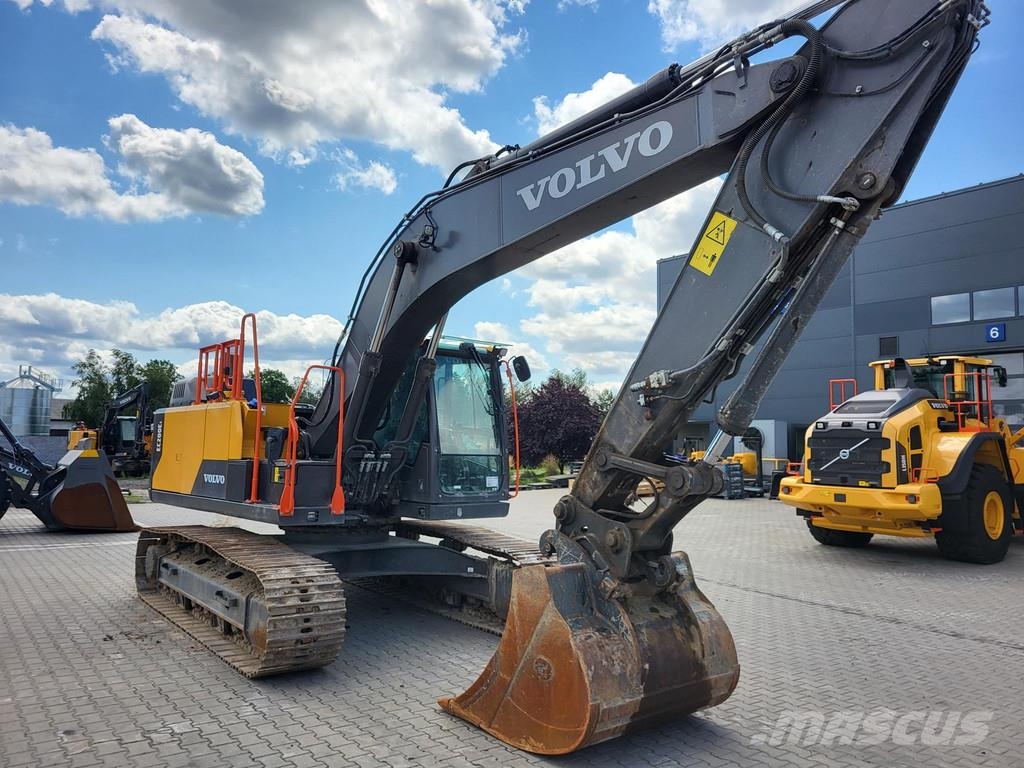 Volvo EC200EL Raupenbagger