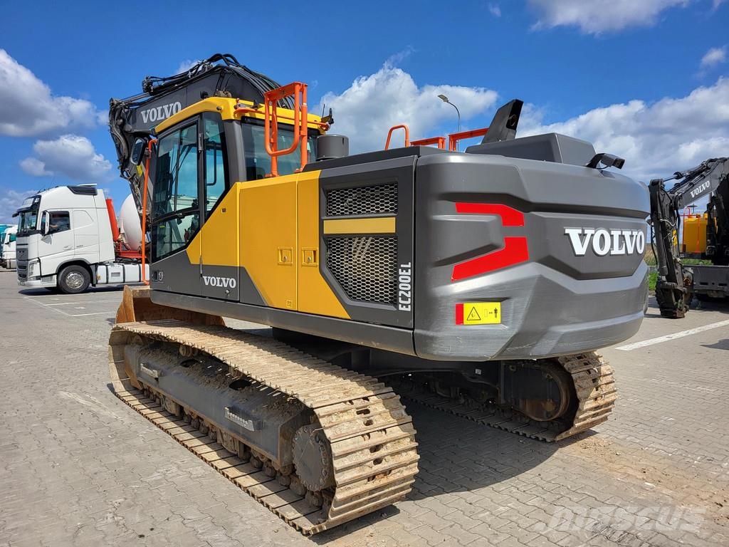 Volvo EC200EL Raupenbagger