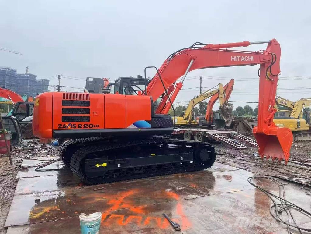 Hitachi ZX 220 LC Bageri gusjeničari