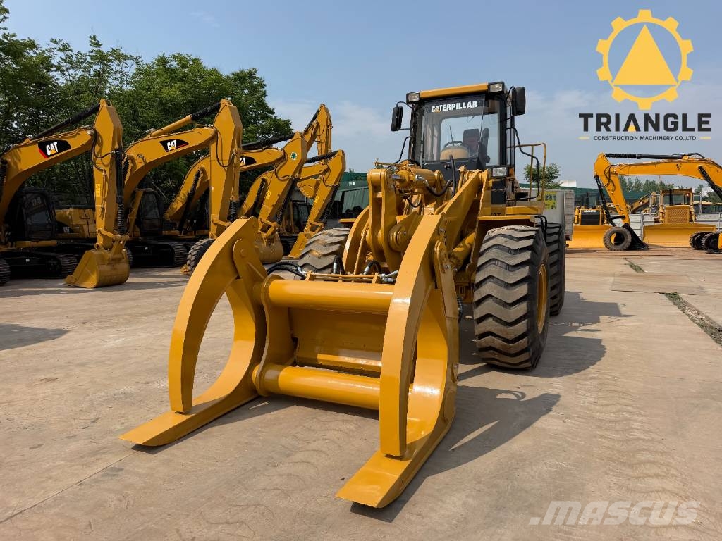 CAT 966 F Gumikerekes homlokrakodók