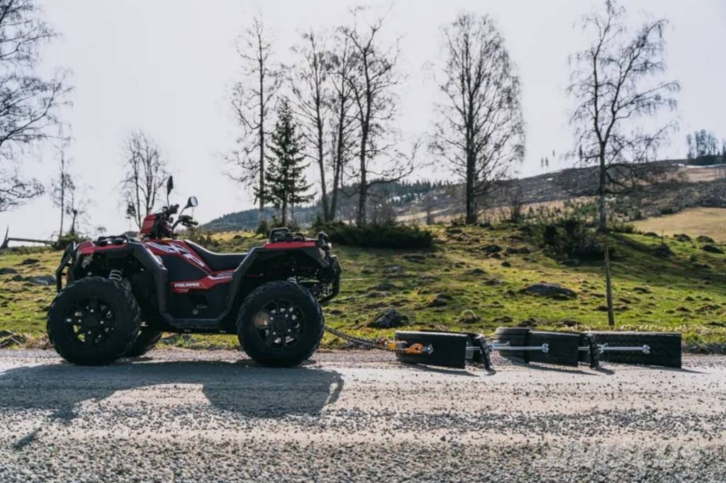 SME VÄGSLADD ATV 道路用レーキ