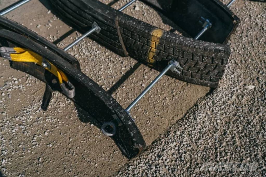 SME VÄGSLADD ATV 道路用レーキ
