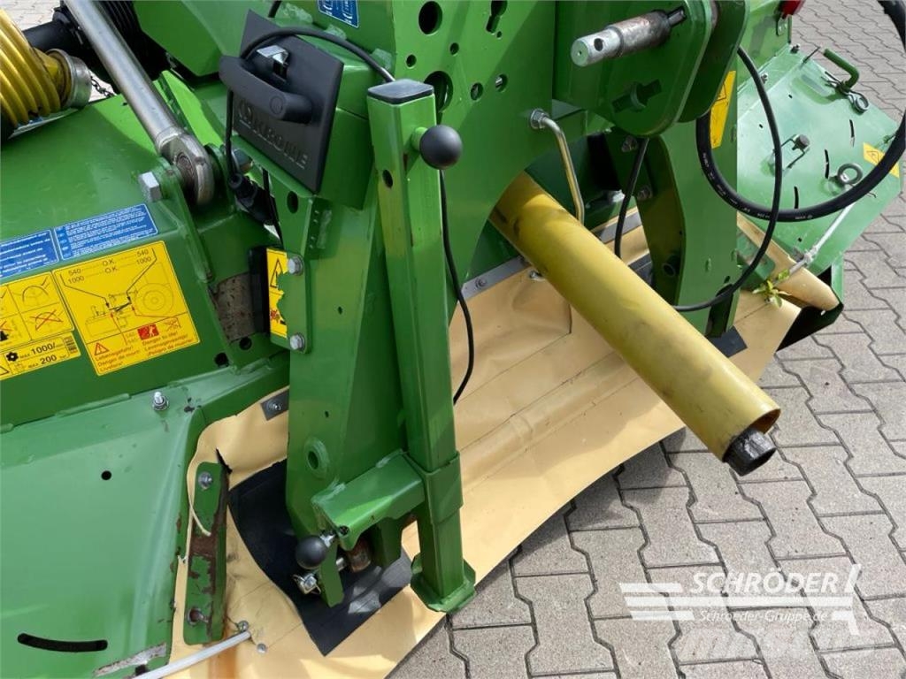 Krone EASY CUT B 1000 CV + F 320 CV Falciatrici