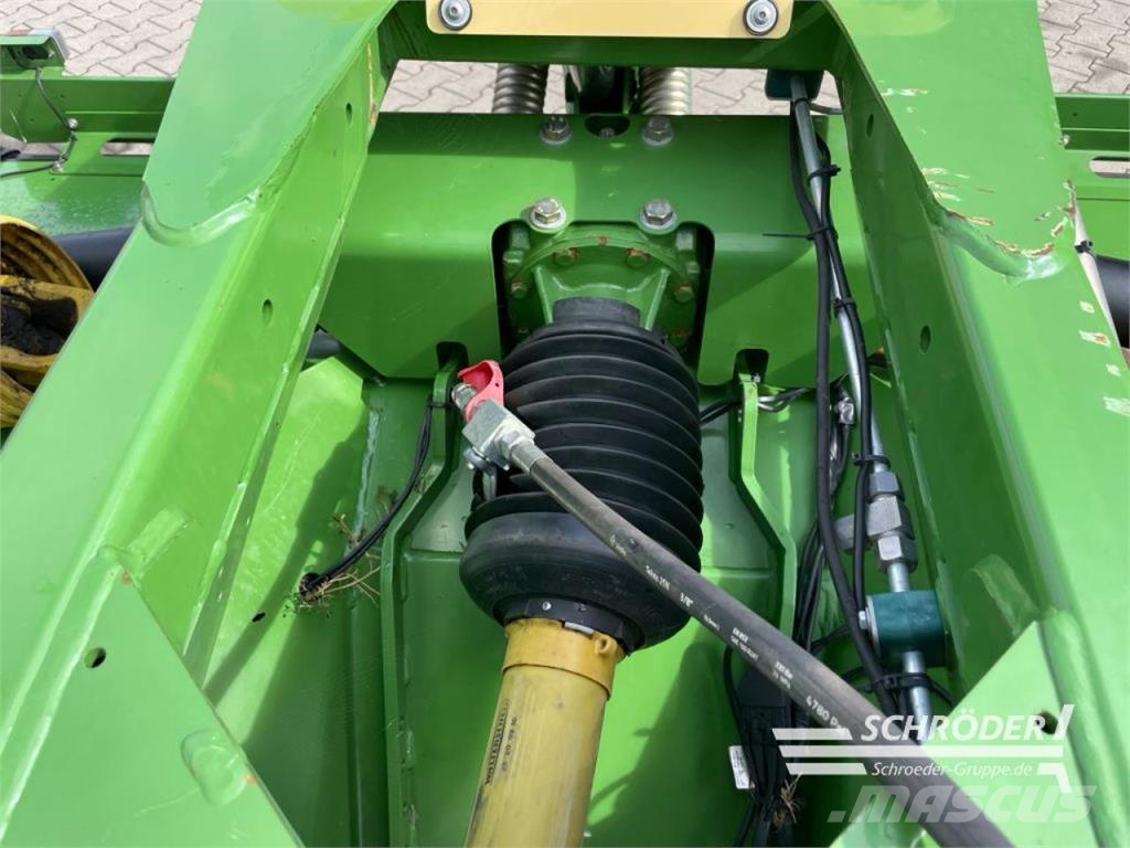 Krone EASY CUT B 1000 CV + F 320 CV Falciatrici