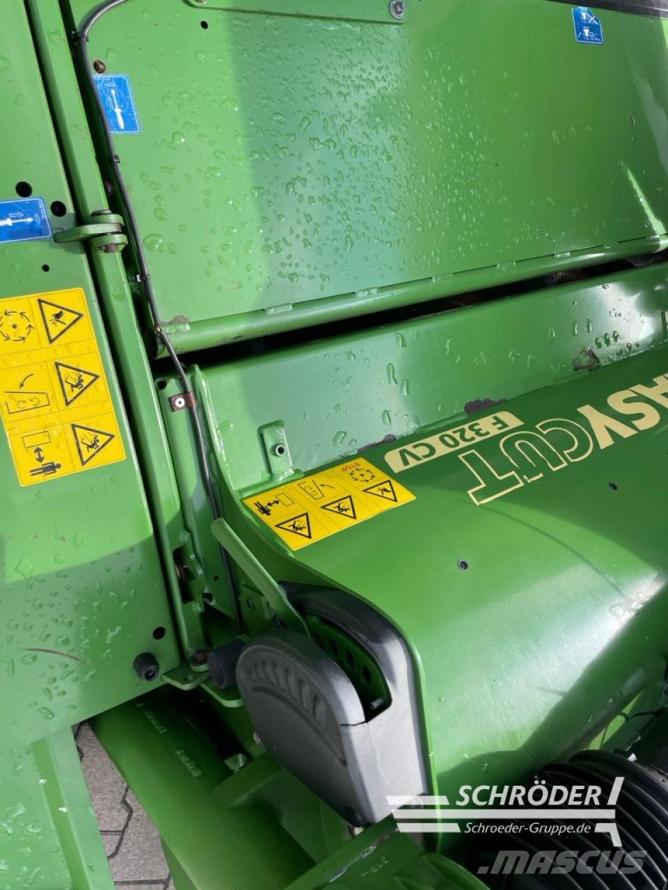 Krone EASY CUT B 1000 CV + F 320 CV Falciatrici