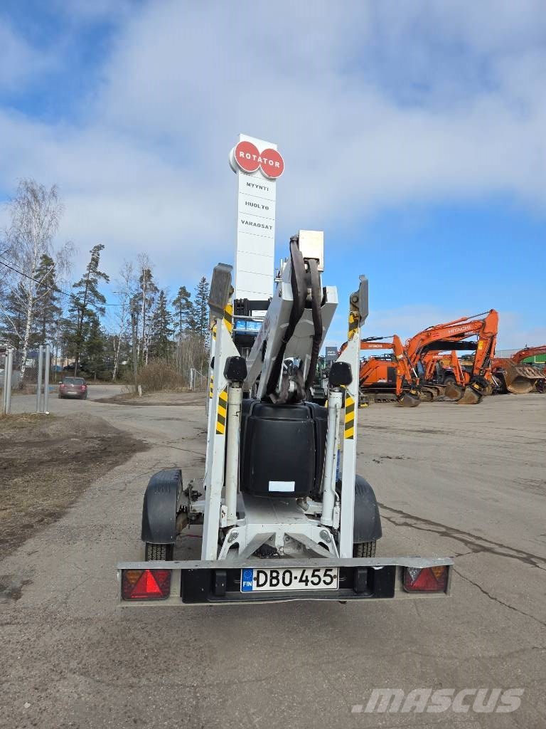 Dino 105TL Trailermonterede lifte