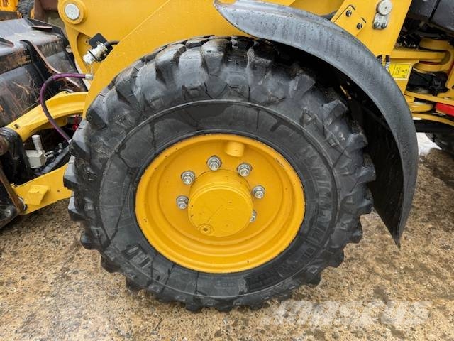 CAT 906 - 40 Km/h - EPA 轮式装载机