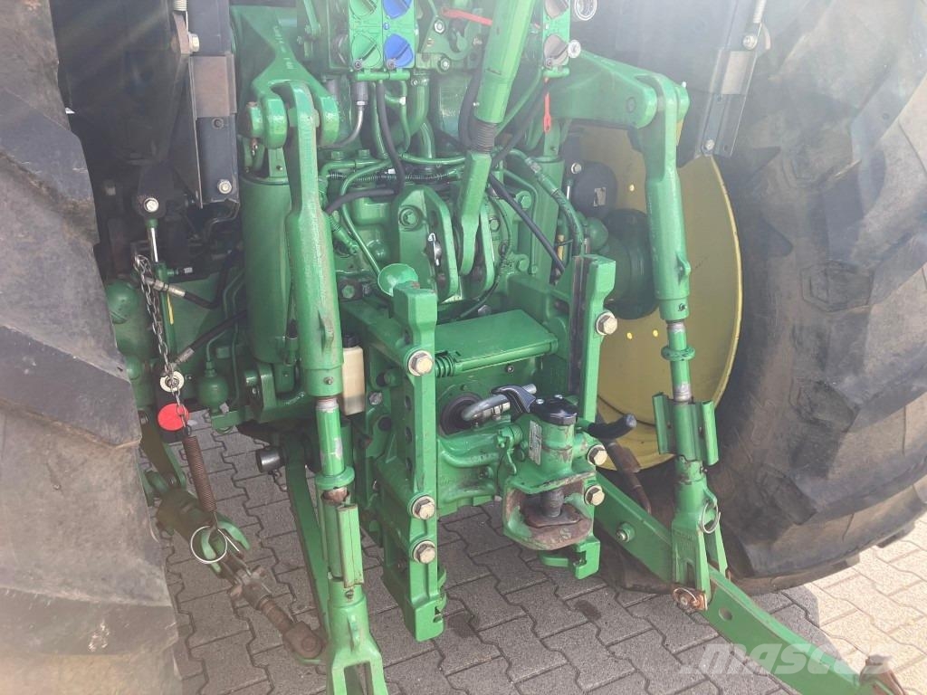 John Deere 6150R Traktoren