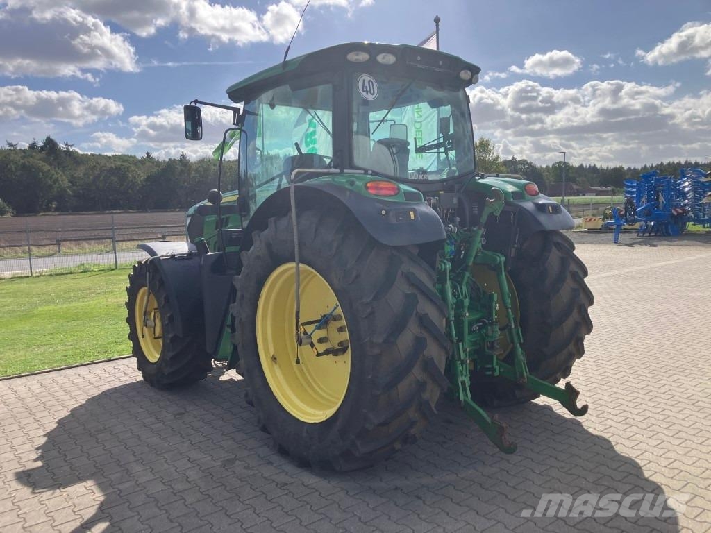 John Deere 6150R Traktoren