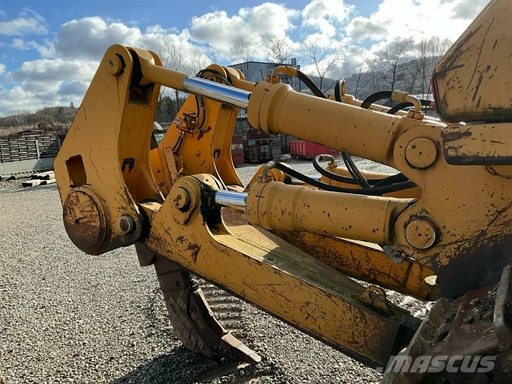 Liebherr PR 752 Skarifikatori