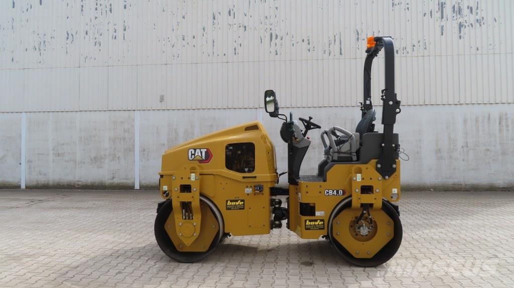 CAT CB4.0 Divvalču grunts veltņi