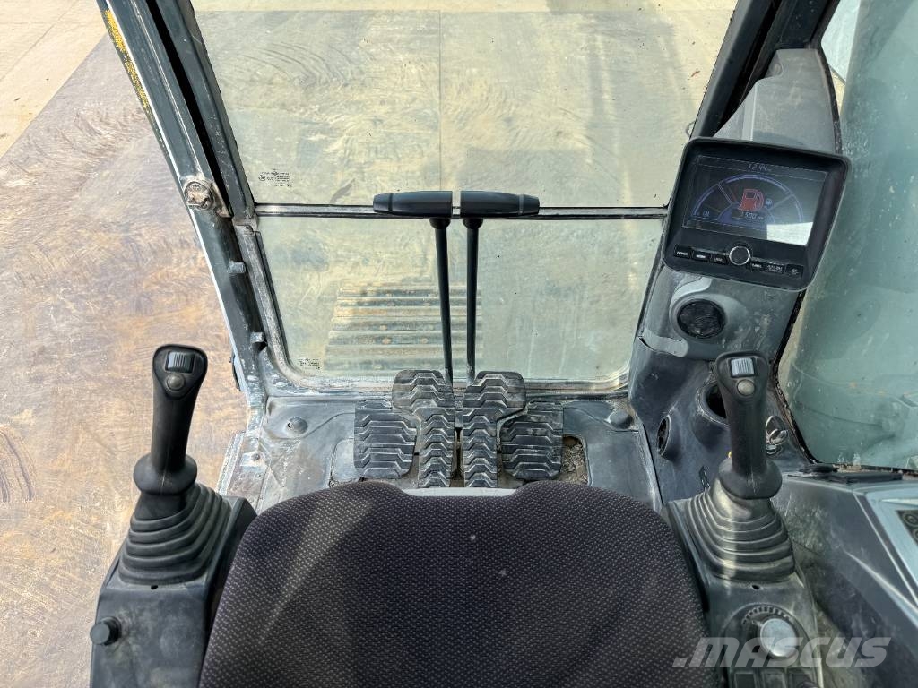 Hyundai R380 NLC-9 - Oilquick / Automatic Greasing Гусеничные экскаваторы