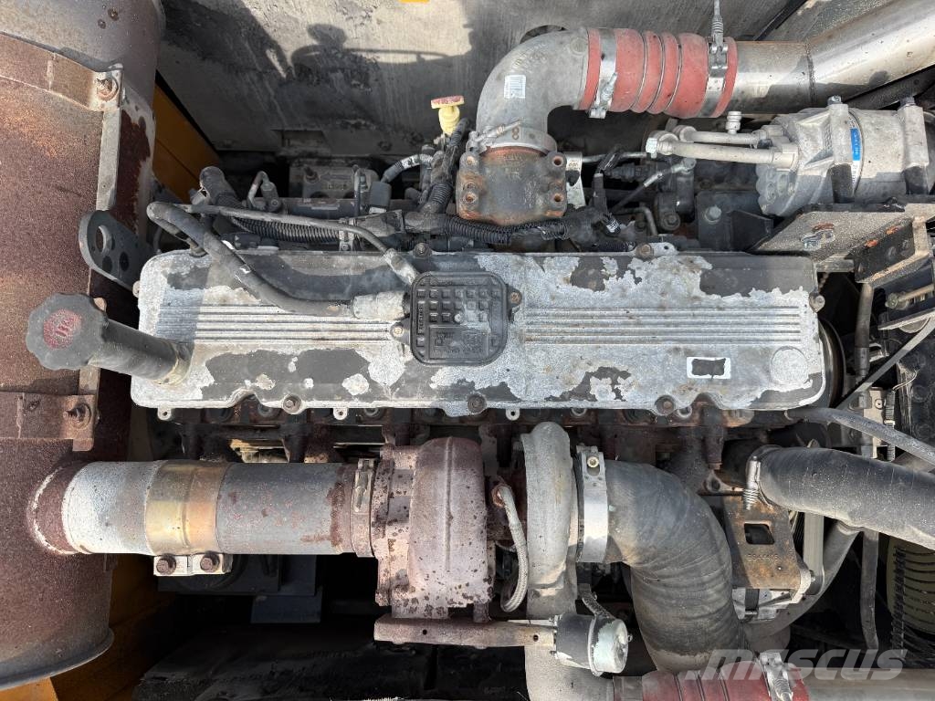 Hyundai R380 NLC-9 - Oilquick / Automatic Greasing Гусеничные экскаваторы