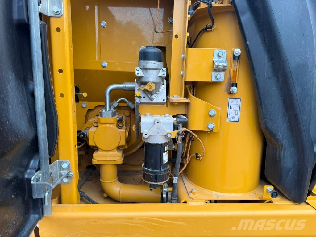 CAT 313 GC Roomikekskavaatorid