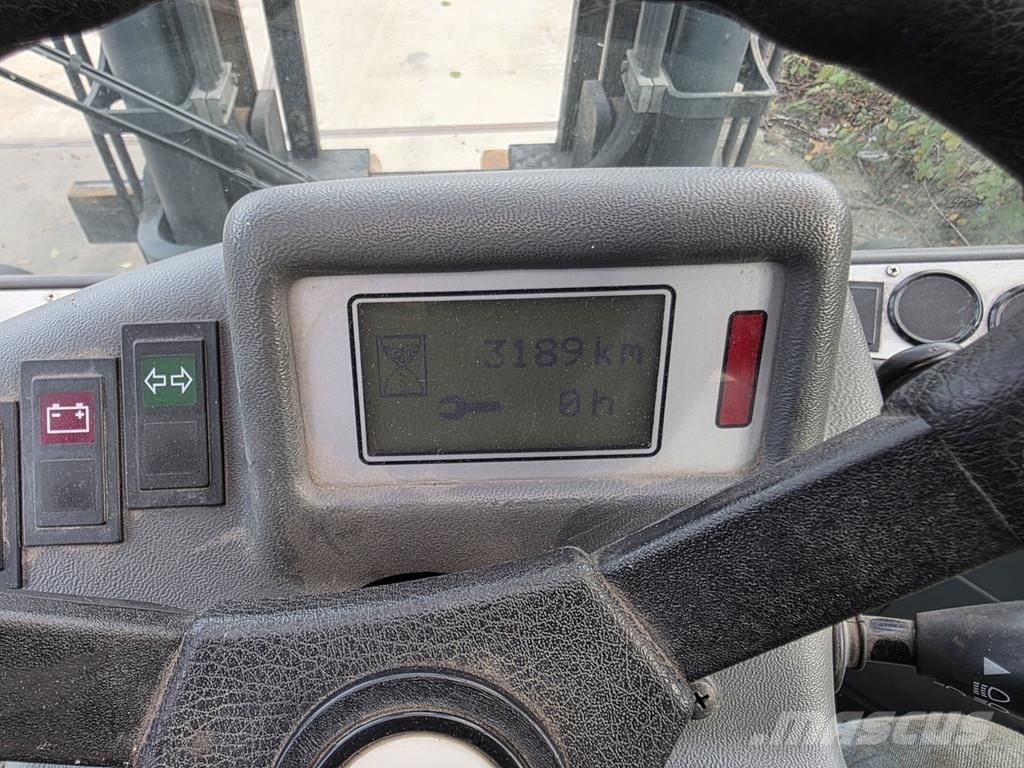 Kalmar DCE 55-6HM diesel heftruck 5.5 tons diesel heftruc Dīzeļa autoiekrāvēji