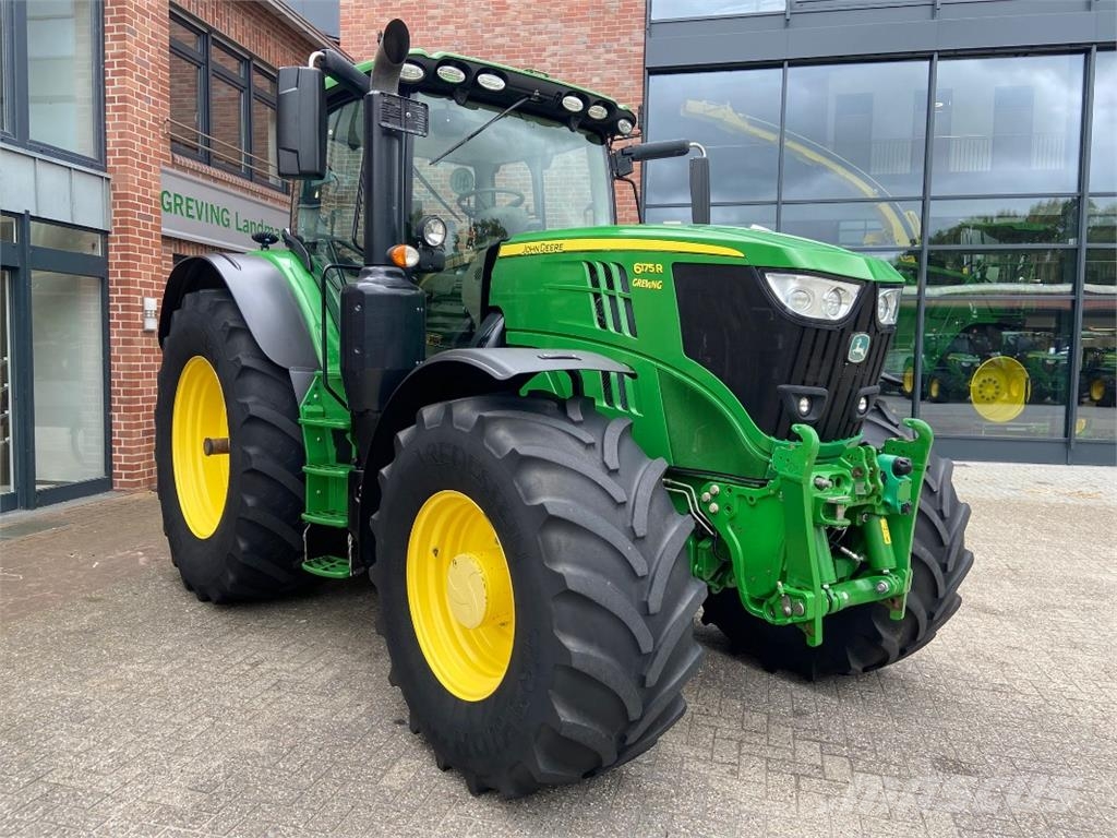 John Deere 6175R Tractoren