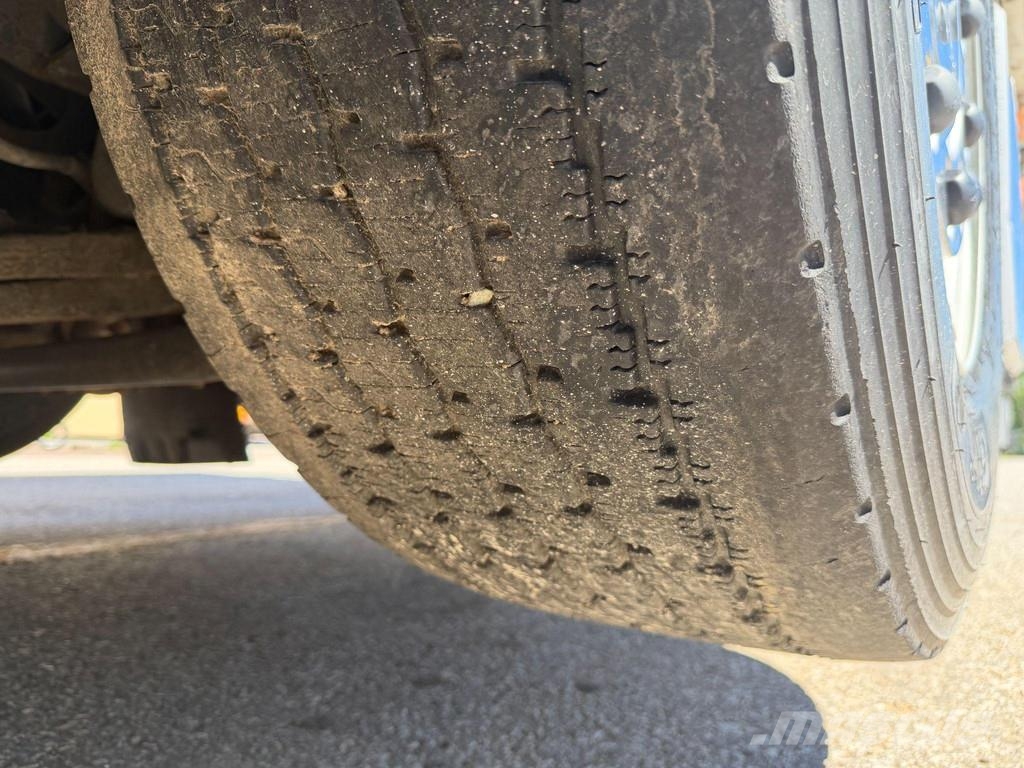 Scania R410 8x4*4 + MITSUBISHI TU100SA MULTITEMP شاحنات بدرجة حرارة قابلة للضبط