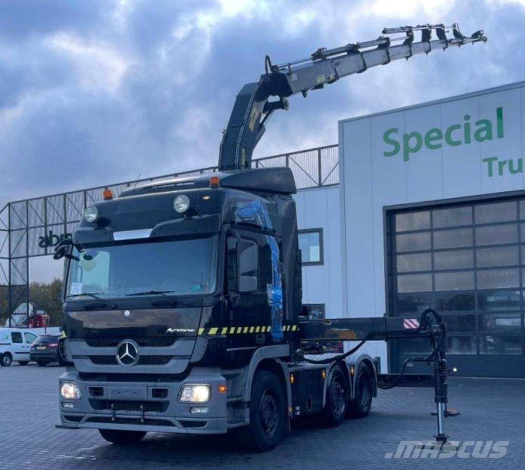 Mercedes-Benz Actros 2548 牵引车