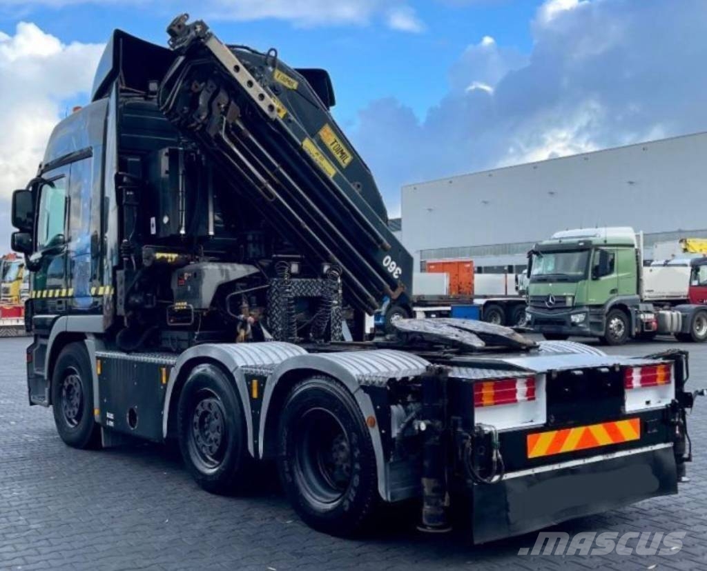 Mercedes-Benz Actros 2548 牵引车