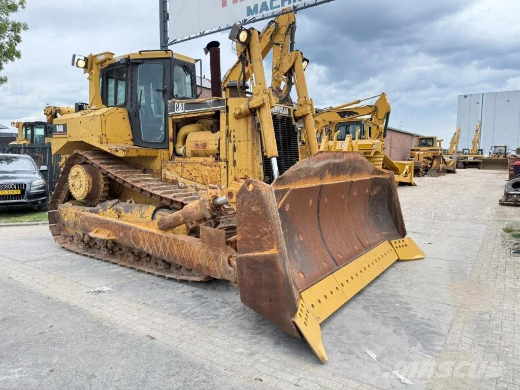 CAT D8R Buldooserid